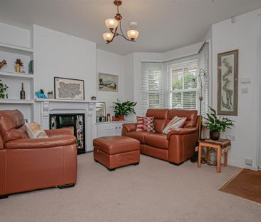 4 bedroom terraced house to rent - Photo 6