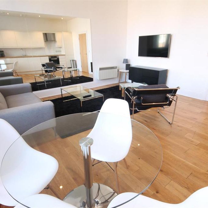 2 bedroom apartment to rent - Photo 1