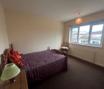 3 bedroom maisonette to rent - Photo 3