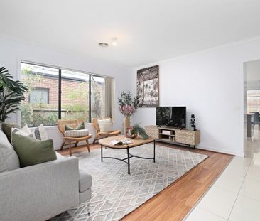 Easy Living in a Convenient Location - Photo 2