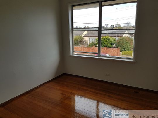 Three Bedroom Townhouse! - Photo 1