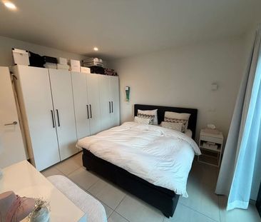 Appartement te huur - foto 3