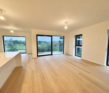 Ruim energiezuinig appartement met 2 slaapkamers - Photo 2