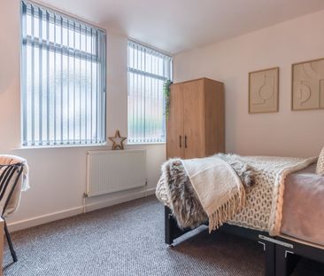 Room in a Shared House, Hankinson Street, L13 - Photo 5