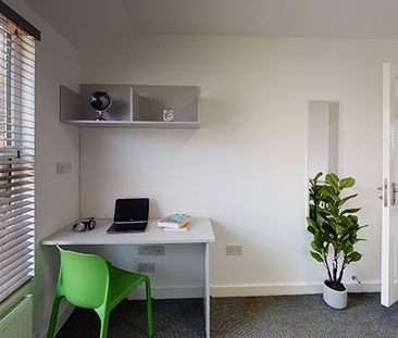 5 Newhouse Road, Wavertree - Photo 6