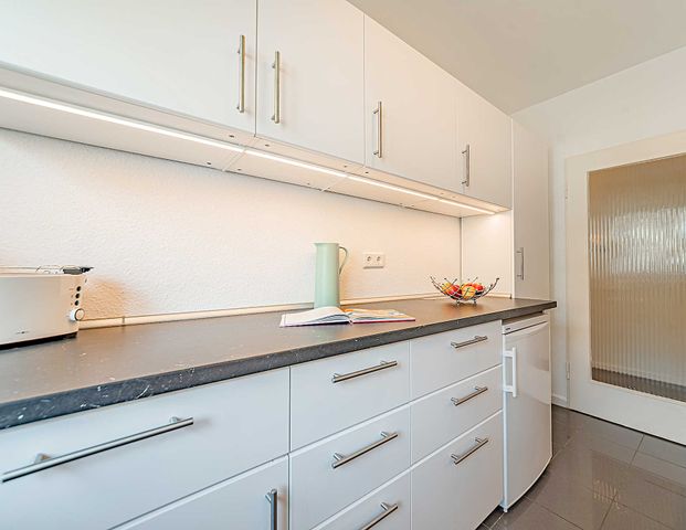 City-Residence: Schön möblierte 2-Zimmer-Wohnung mit Balkon - Photo 1