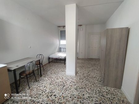 Studio/Γκαρσονιέρα για ενοικίαση Κέντρο (Καβάλα) - Φωτογραφία 2
