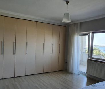 Vila P+2E+M cu vedere frontala la lacul Siutghiol si Insula - Fotografie 3