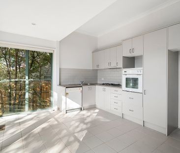 1/1077 Toorak Road, Camberwell - Photo 6