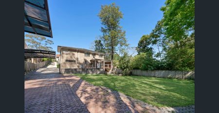 Spacious Modern Family Home in Leafy Wahroonga Locale - Photo 2