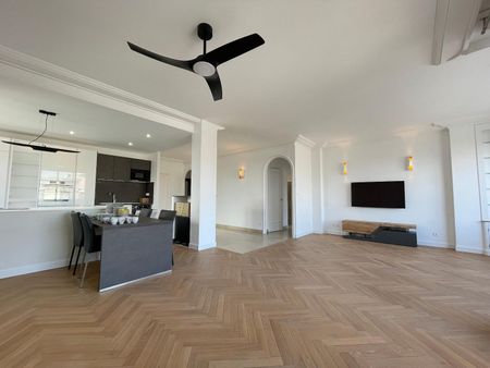 Location Appartement 3 pièces 109m² AUBENAS 07200 - Photo 2