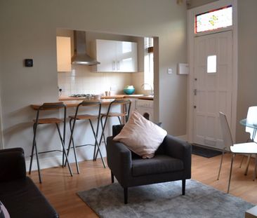 Argie Terrace, Leeds - Photo 1