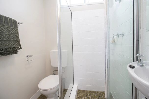 Light-Filled Three-Bedroom Home Close to All Amenities - Photo 1