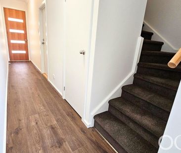 Open The Door to Convenient, Modern Living in Munno Para - Photo 1