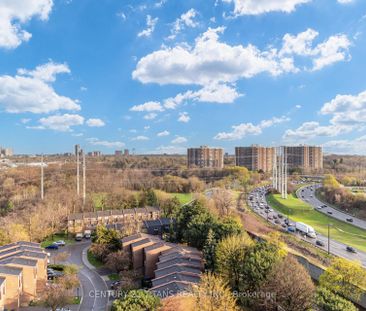 1510 5 Shady Golfway - Photo 1
