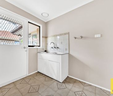 A Smart Choice for Comfortable Family Living - Photo 2