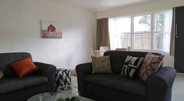 Furnished 2BR Apartment in prime location - Photo 1