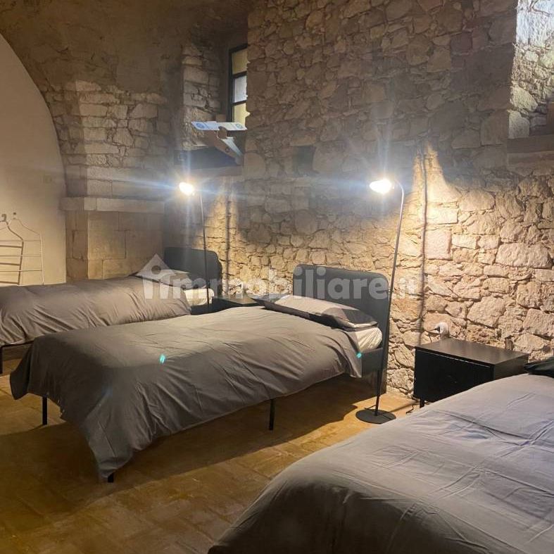 Loft via Corfinio 54, Centro, Sulmona - Photo 1