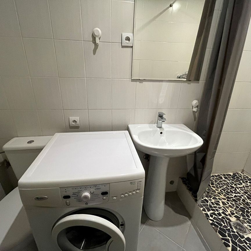 Location Appartement 1 pièce 19m² - Photo 1