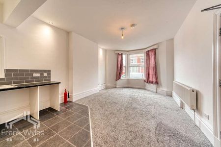St Davids Road South, , Lytham St Annes, Lancashire, FY8 - Photo 5