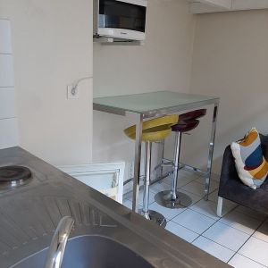 Location Appartement 1 pièce 13m² VALENCIENNES 59300 - Photo 3