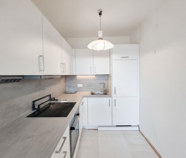 Wohnen über den Dächern der Stadt: 3-Zimmer-Wohnung mit Loggia im 1... - Foto 1
