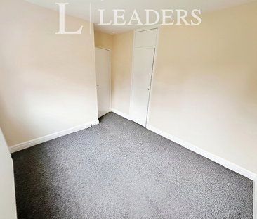 2 bedroom maisonette to rent - Photo 1