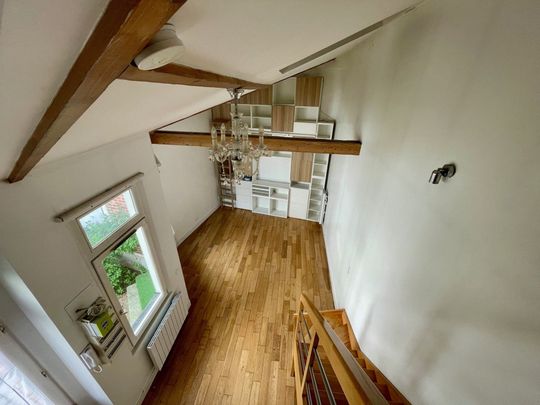 Location Maison Charenton-le-Pont 94220 Bois - Photo 1