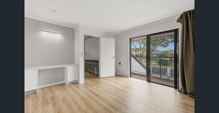 Seen the rest? Come see the best...A/C, Solar, Pool, Huge yard, Renovated throughout... - Photo 5