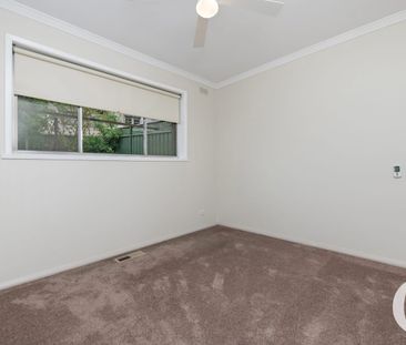 1/1 McIvor Court, Kennington, Vic 3550 - Photo 3
