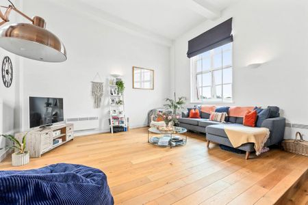 3 bedroom apartment to rent - Photo 3