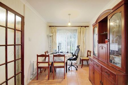 2 bedroom terraced house to rent - Photo 4