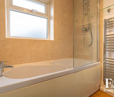3 bedroom end of terrace house to rent - Photo 6