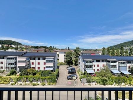 Appartement moderne de 2,5 pièces avec loggia - Photo 4