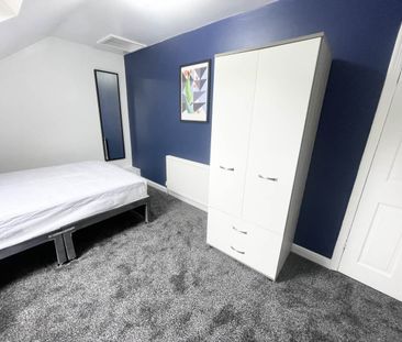 De Lacy Mount (room 6), Kirkstall, Leeds - Photo 3