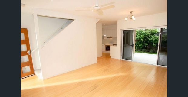 Kooinda – Esplanade Townhouse Living - Photo 1