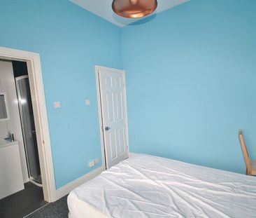 Gresham Road, Middlesbrough - Photo 6