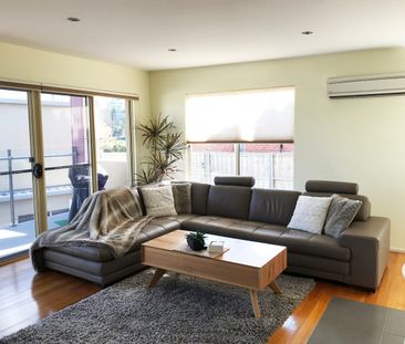 Modern Comforts - Photo 4