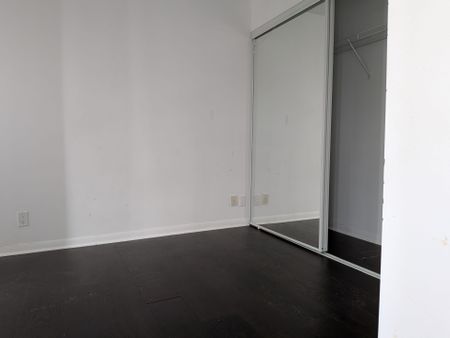 For Lease - 832 Bay Street Unit# 603, Toronto, Ontario - Photo 3