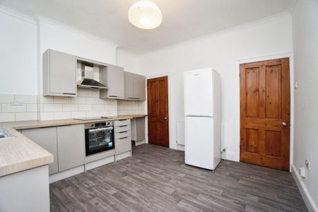 Hangingwater Road, Nether Green, Sheffield, S11 - Photo 2