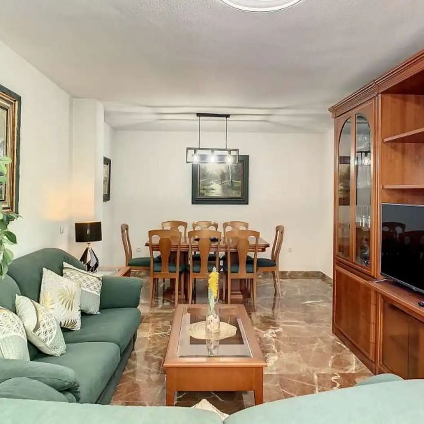 Piso de alquiler en Calle Pablo Iglesias, 2, Mercado - Foto 1