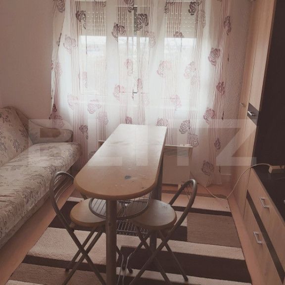 Garsoniera de inchiriat in Micro 16 Satu Mare - Photo 1