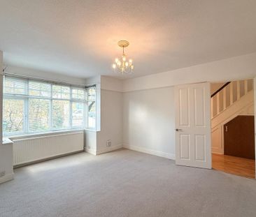 4 bedroom semi-detached house to rent - Photo 2