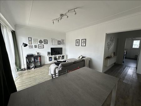 4 pièces - 76 m² - 3ème étage - Colocation non autorisée - Photo 2