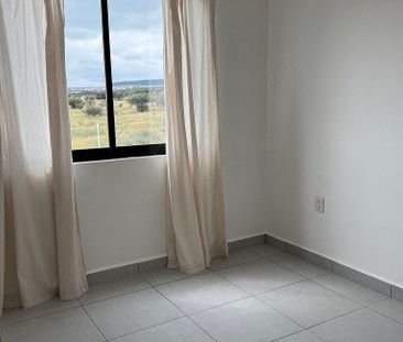 Renta casa en Zakia Riscos, El Marqués, con calentador solar. - Photo 3
