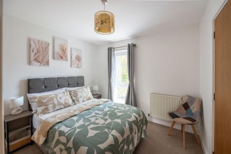 2 bedroom terraced house to rent - Photo 2