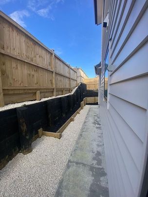 New 2-Bedroom Granny Flat – Separate Entrance - Photo 1