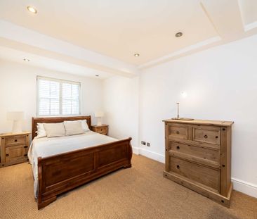 Golborne Road, North Kensington, W10, London - Photo 4