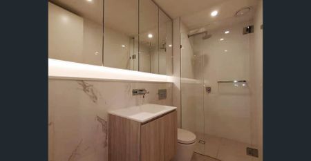 Spacious 2-Bed 2-Bath Apartment with Balcony & Secure Parking in Box Hill - Photo 5