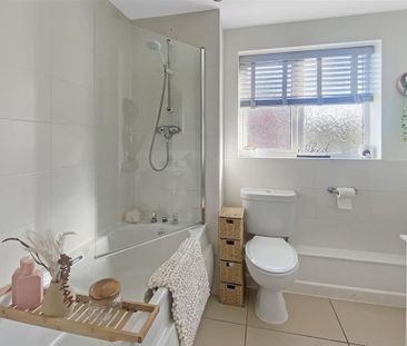 2 bedroom apartment to rent - Photo 6